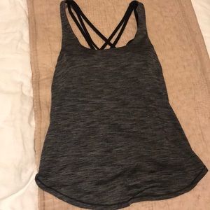 Lululemon top